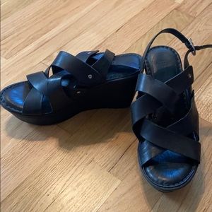 Leather sandals